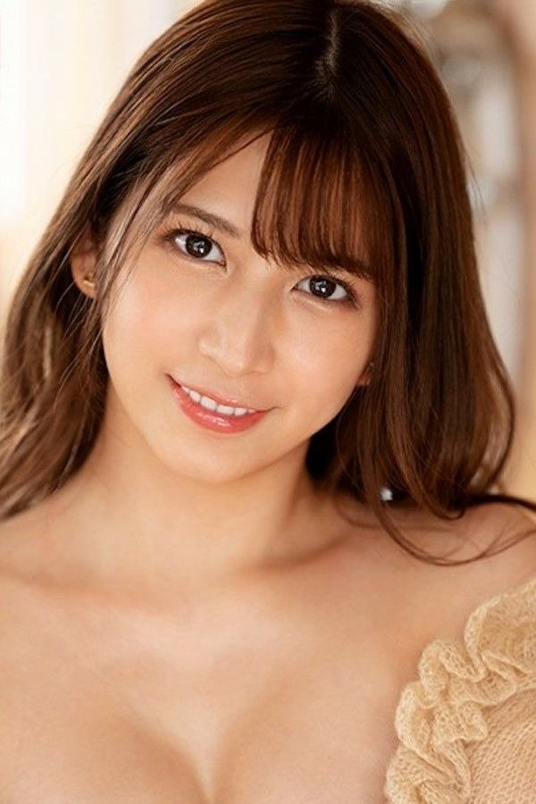 七森莉莉 (七ツ森りり,Riri Nanatsumori)