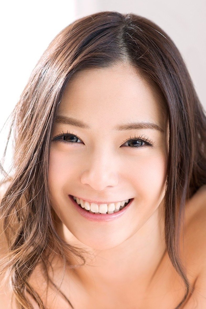吉高宁宁 (吉高寧々,Nene Yoshitaka)