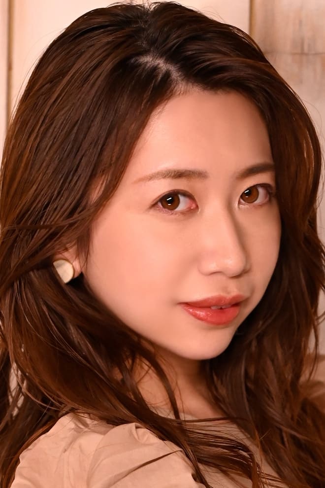 大浦真奈美 (Manami Oura)