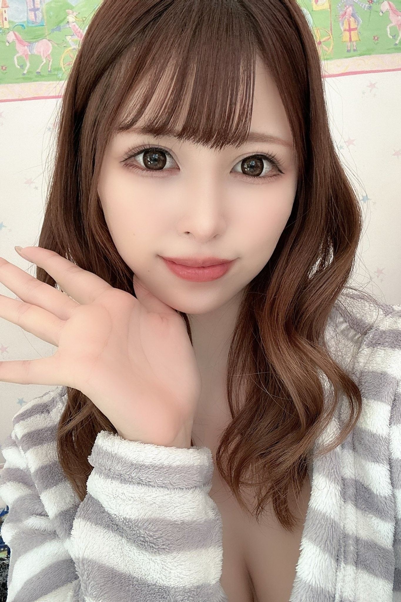 有冈美羽 (有岡みう,Miu Arioka)