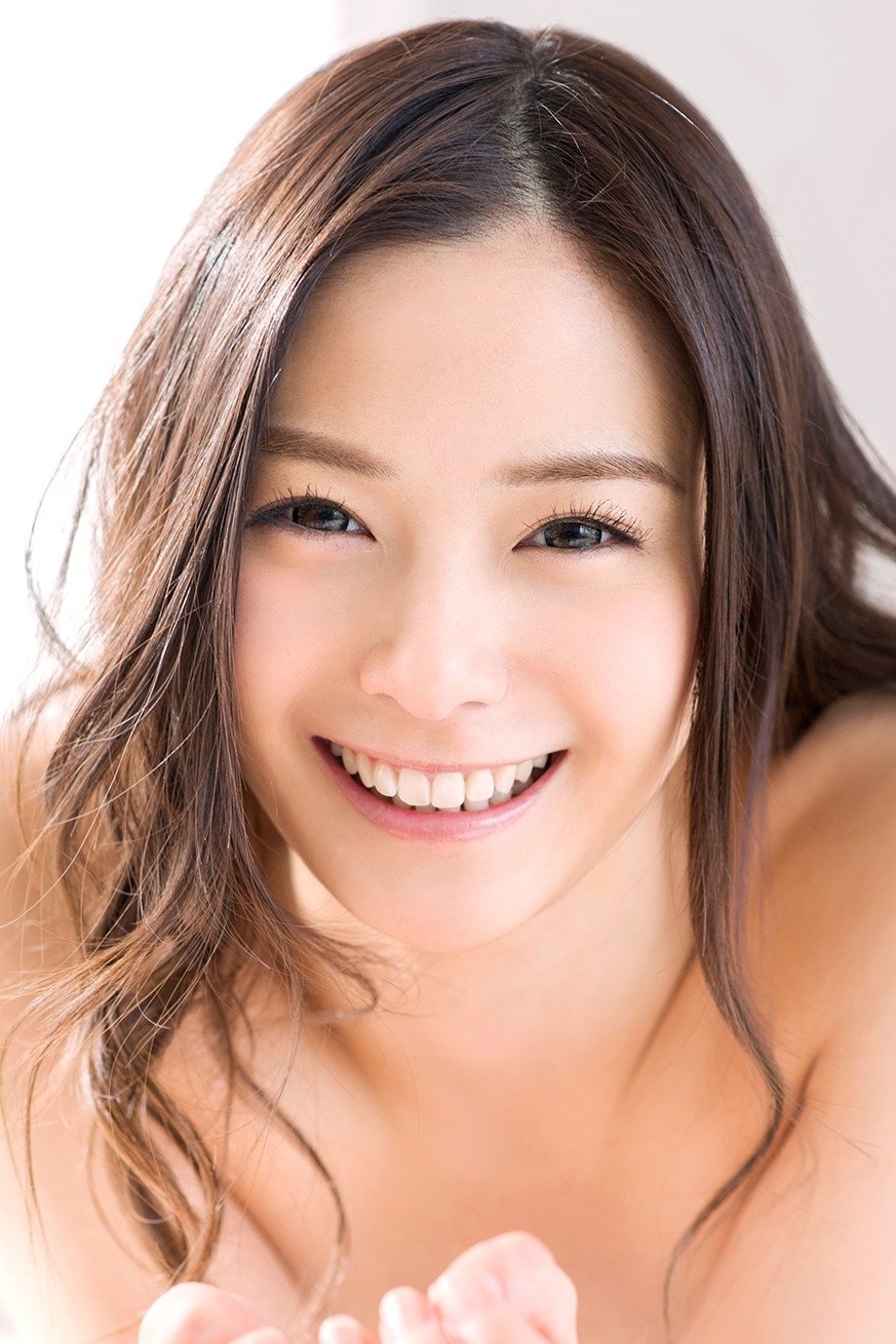吉高宁宁 (吉高寧々,Nene Yoshitaka)