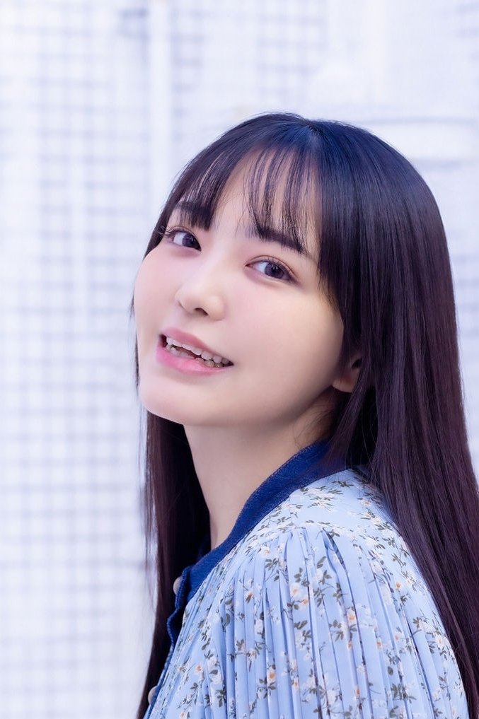 恋渕桃奈 (恋渕ももな,Momona Koibuchi)