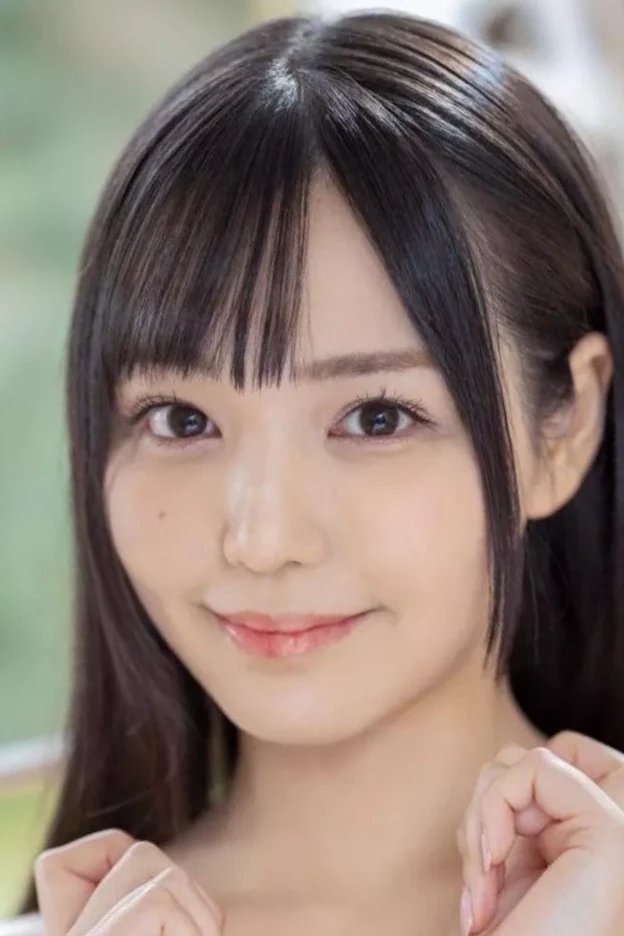 恋渕桃奈 (恋渕ももな,Momona Koibuchi)
