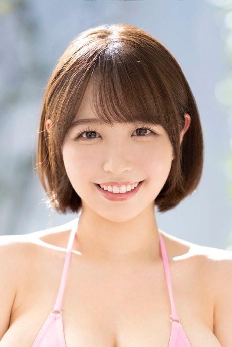 宍户里帆 (宍戸里帆,Riho Shishido)