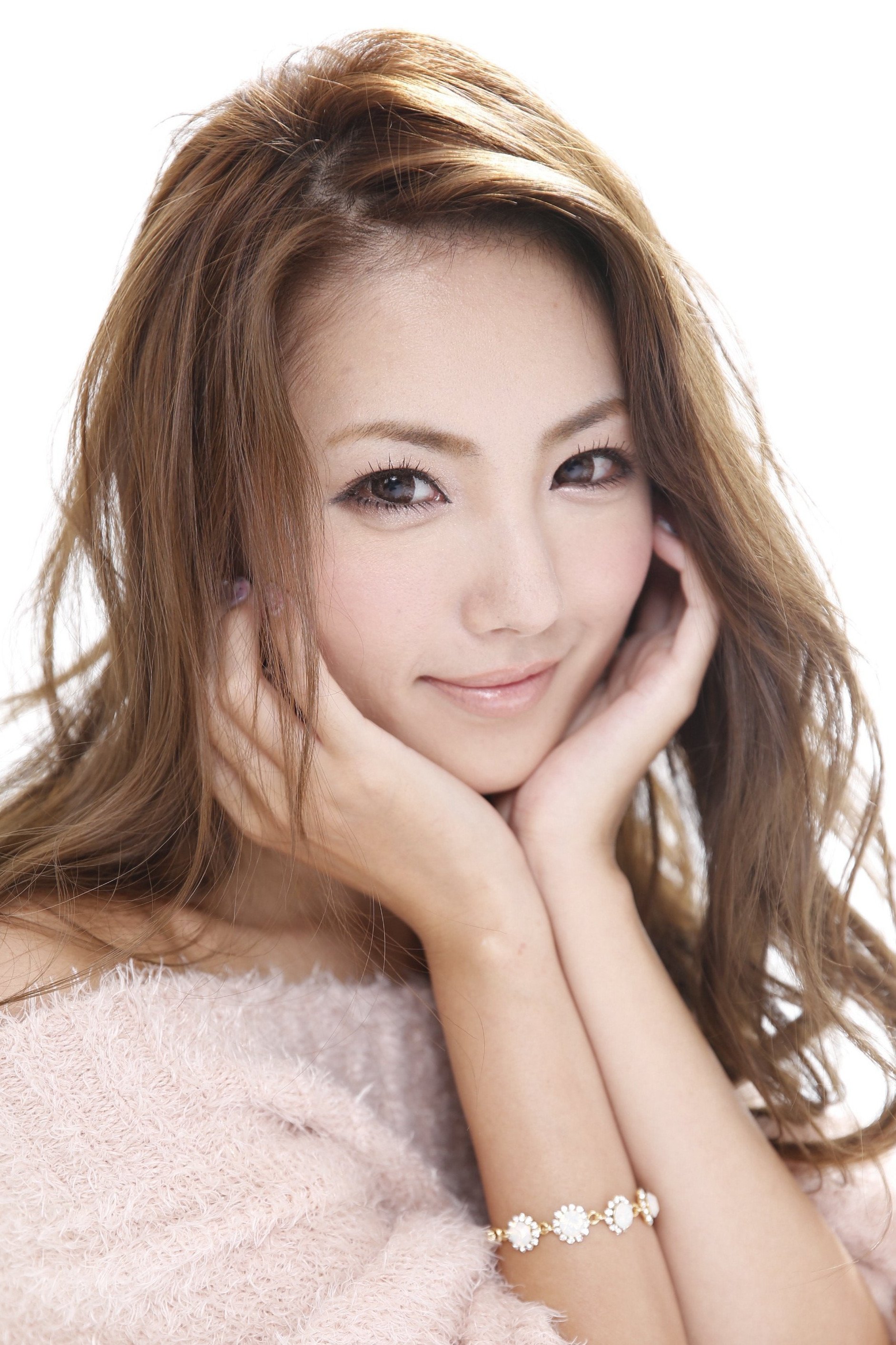 天海翼 (天海つばさ,Amami Tsubasa)
