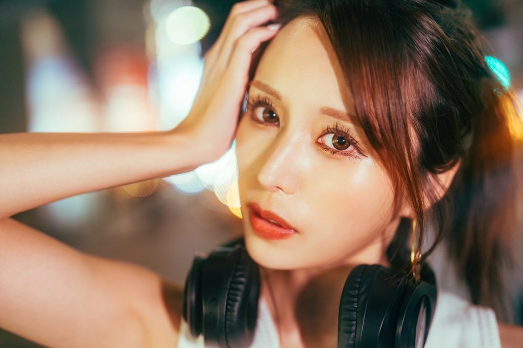 伊藤舞雪 (Ito Mayuki)
