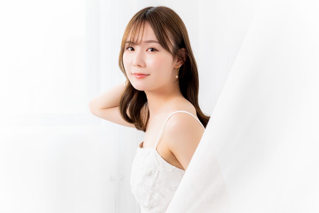 坂道美琉 (坂道みる,Sakamichi Miru)