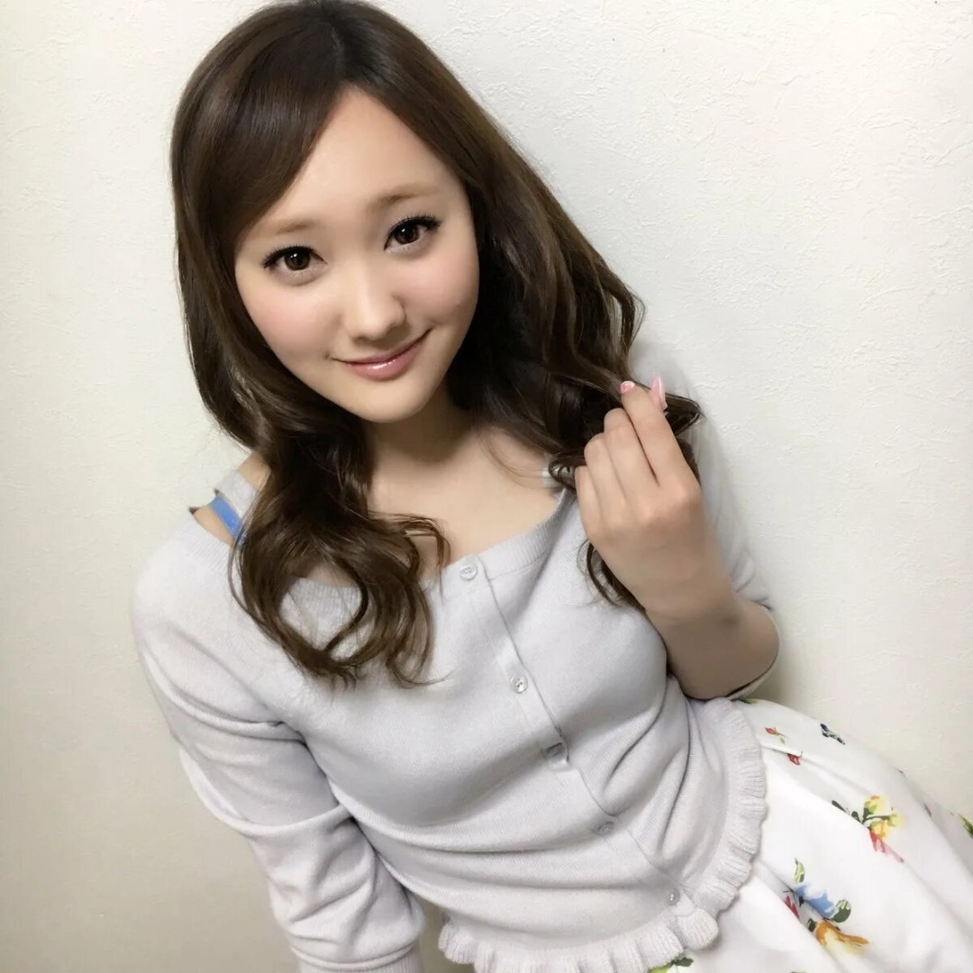 柚月向日葵 (柚月ひまわり,Yuzuki Himawari)