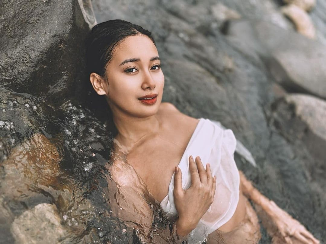 里卡·冈萨雷斯 (Rica Gonzales)