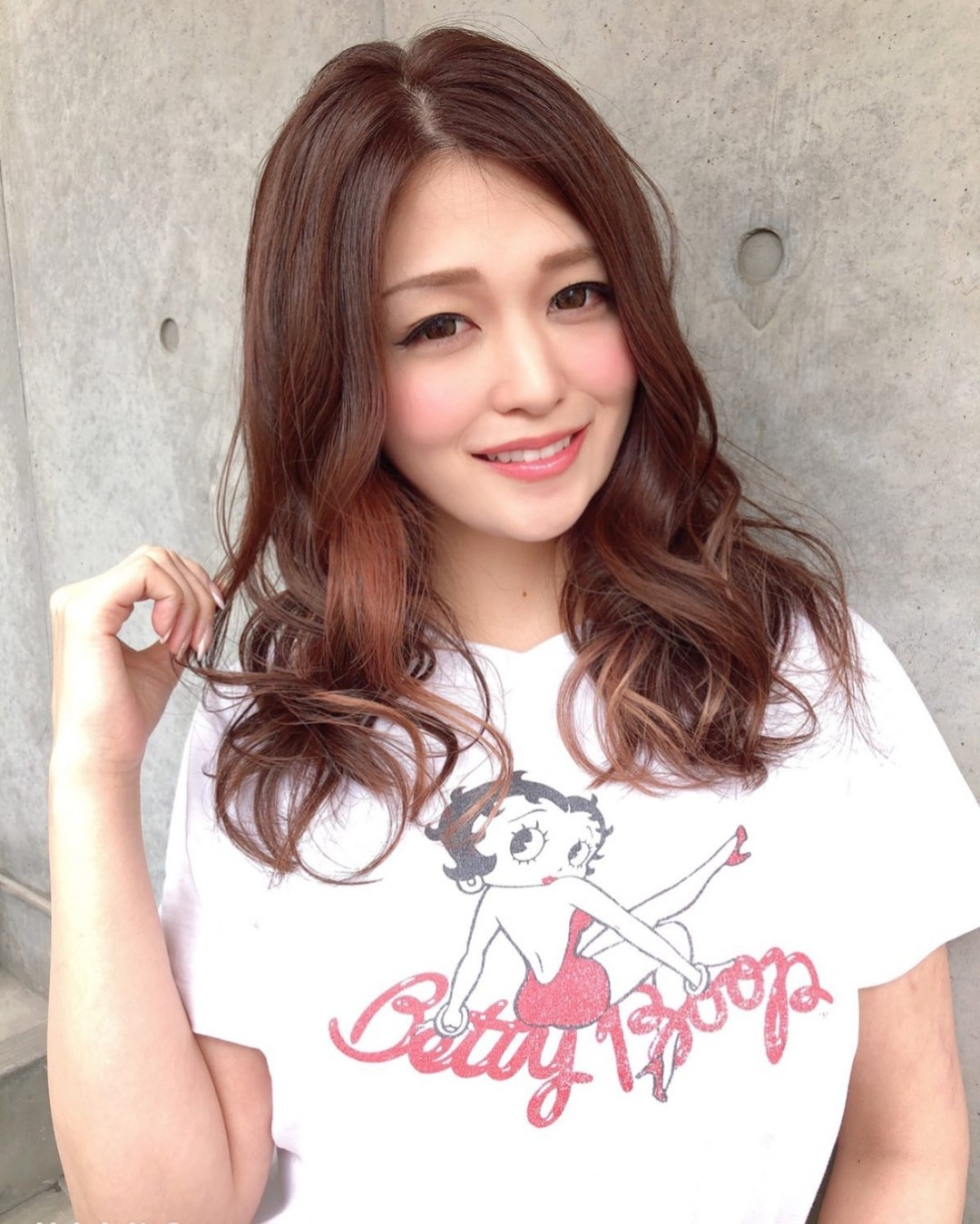 橘玛丽 (橘メアリー,Mary Tachibana)