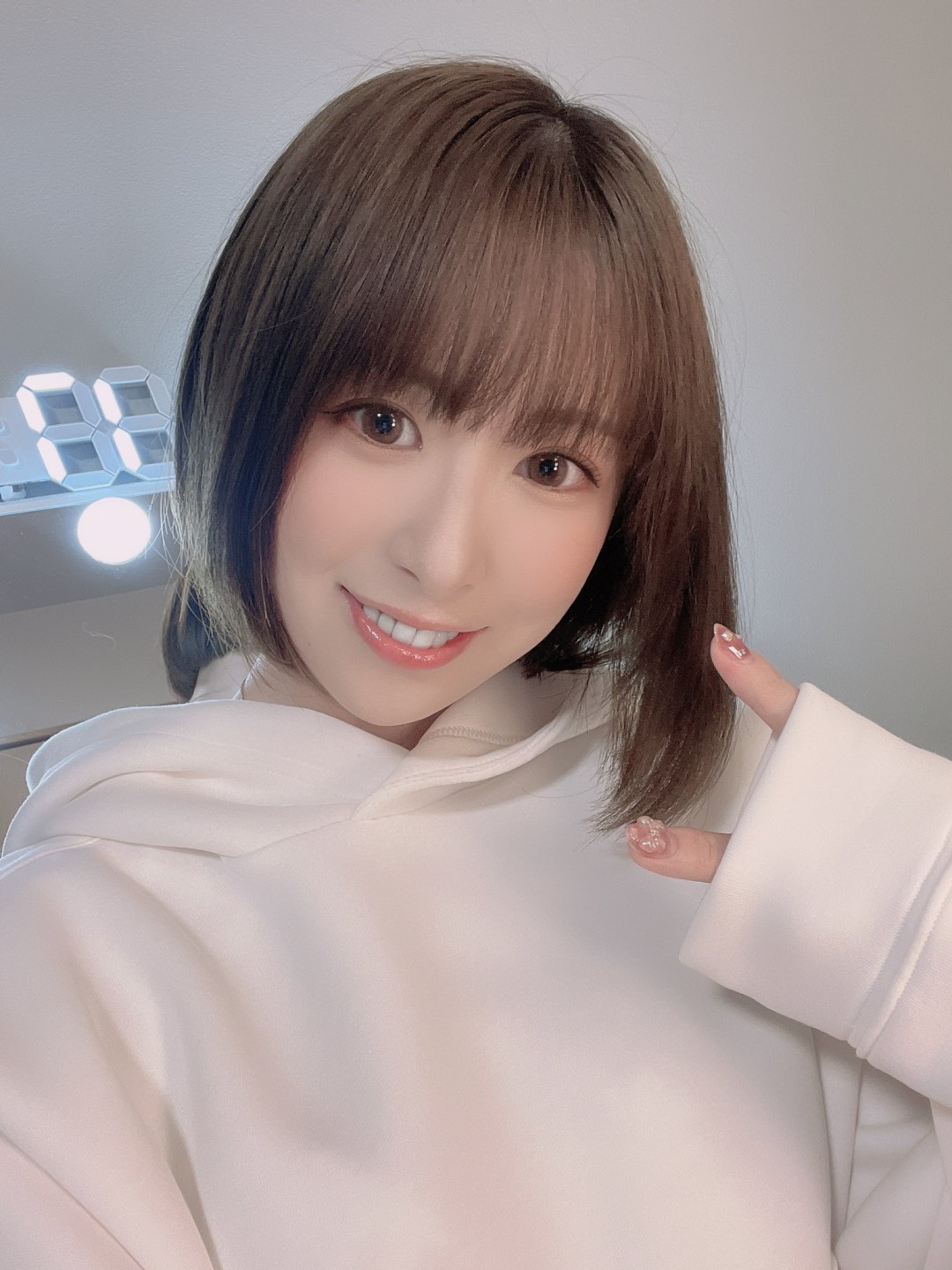 二宫光 (二宮ひかり,Ninomiya Hikari)