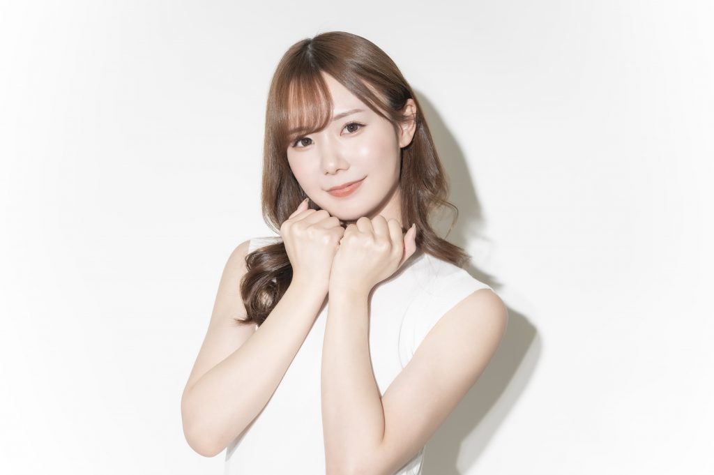 坂道美琉 (坂道みる,Sakamichi Miru)