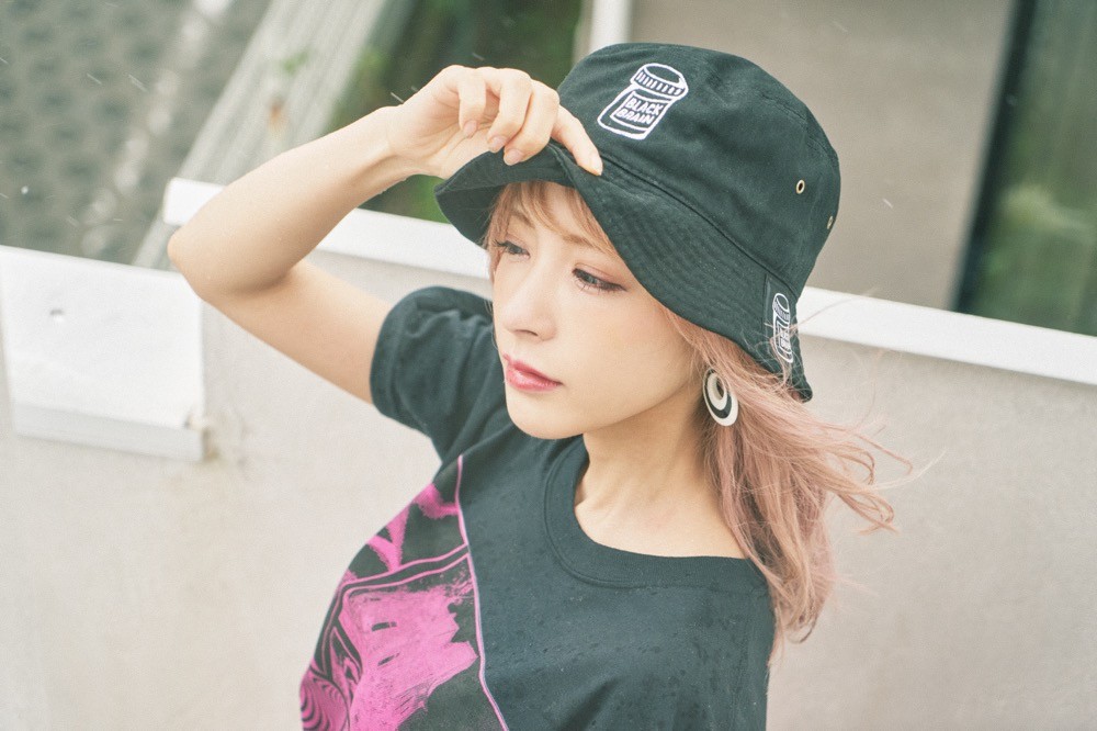 桃乃木香奈 (桃乃木かな,Kana Momonogi)