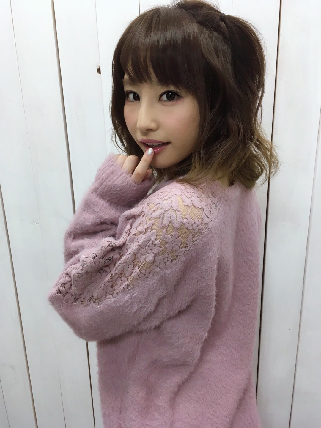 彩美旬果 (あやみ旬果,Ayami Shunka)