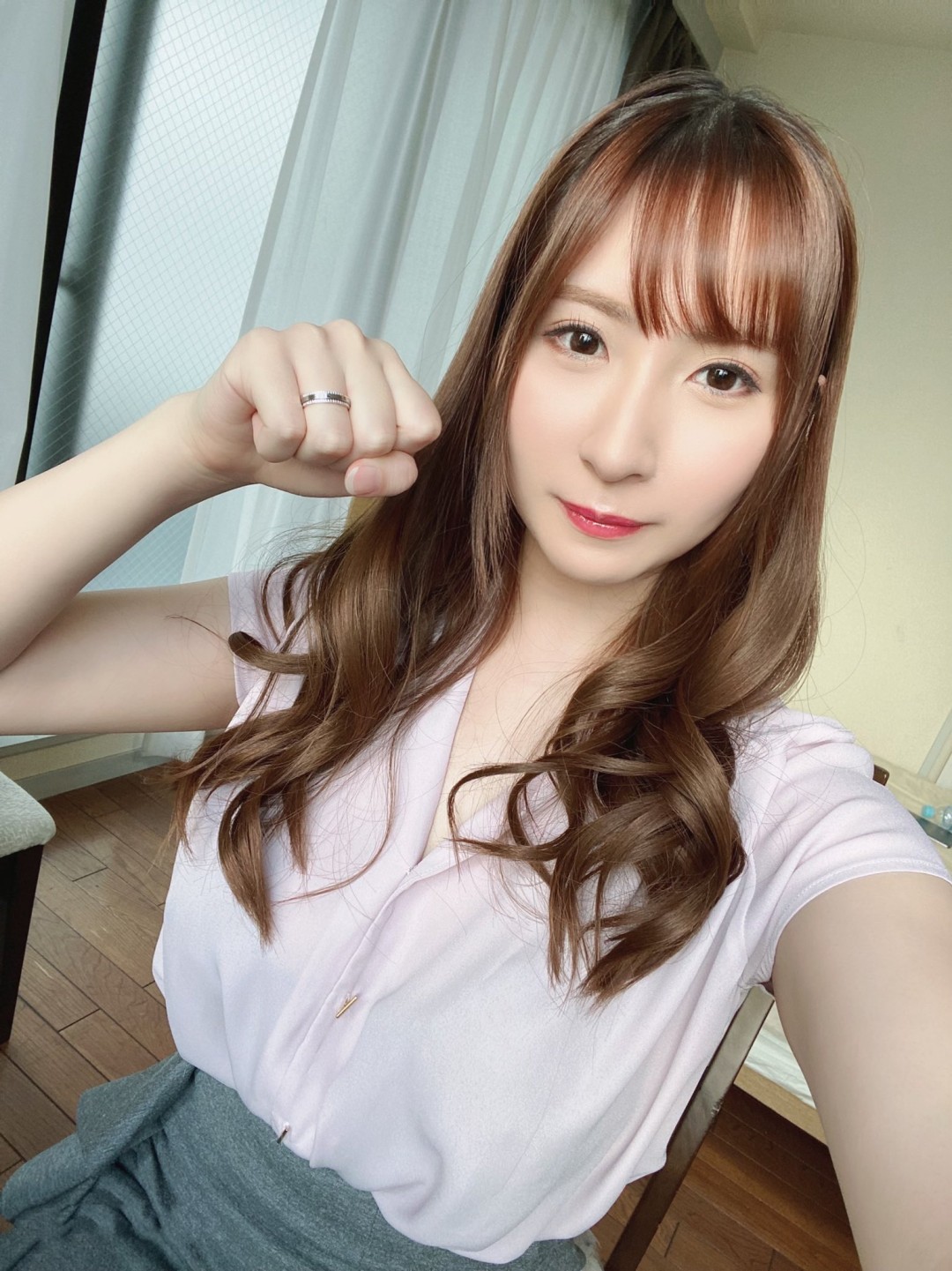 日下部加奈 (Kusakabe Kana)