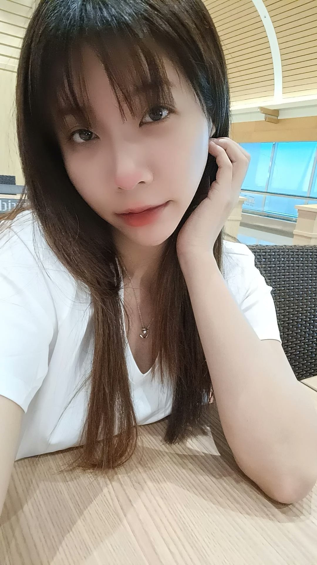 吴梦梦 (吳夢夢,Wu Mengmeng)