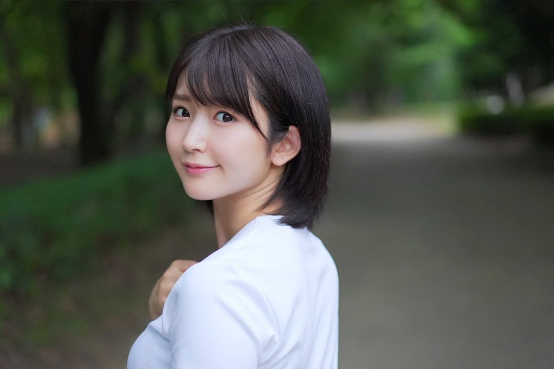 深田结梨 (深田結梨,Fukada Yuri)