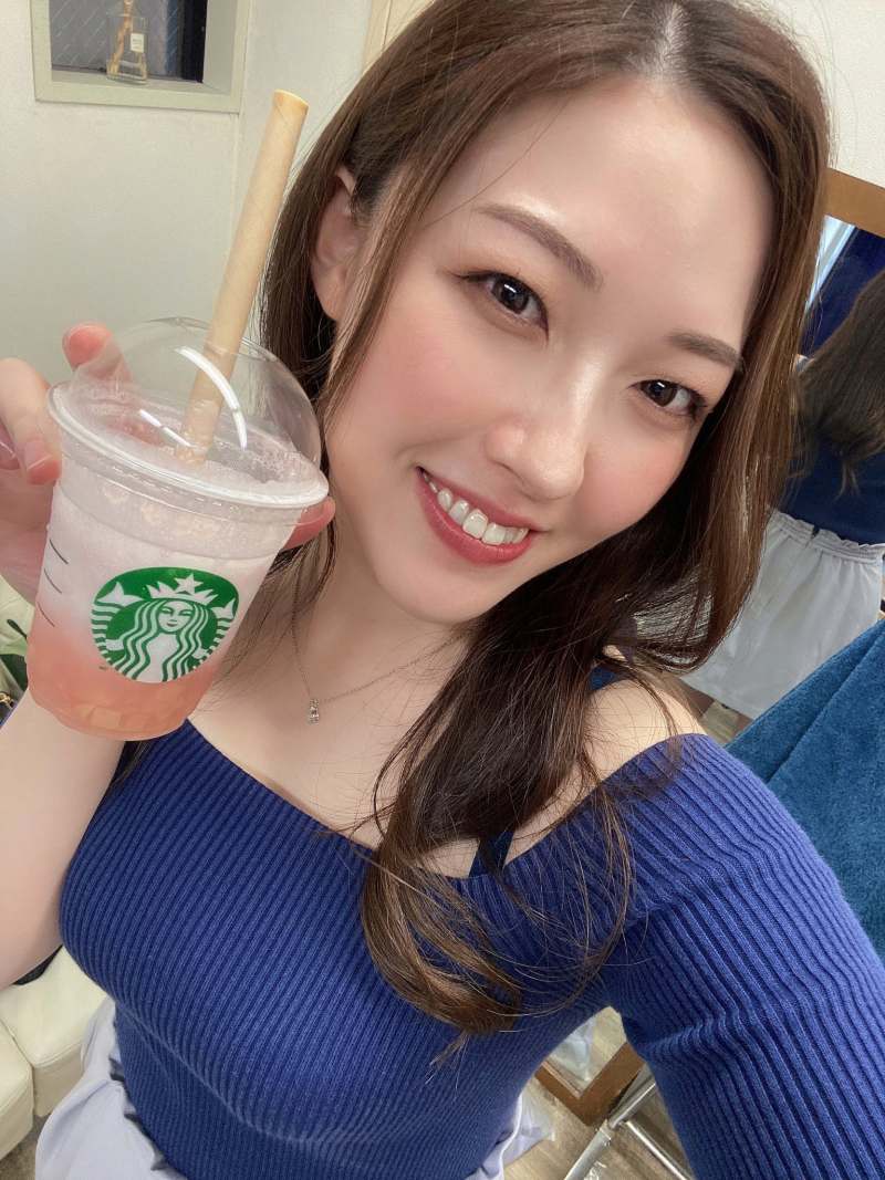 叶山小百合 (葉山さゆり,Hayama Sayuri)