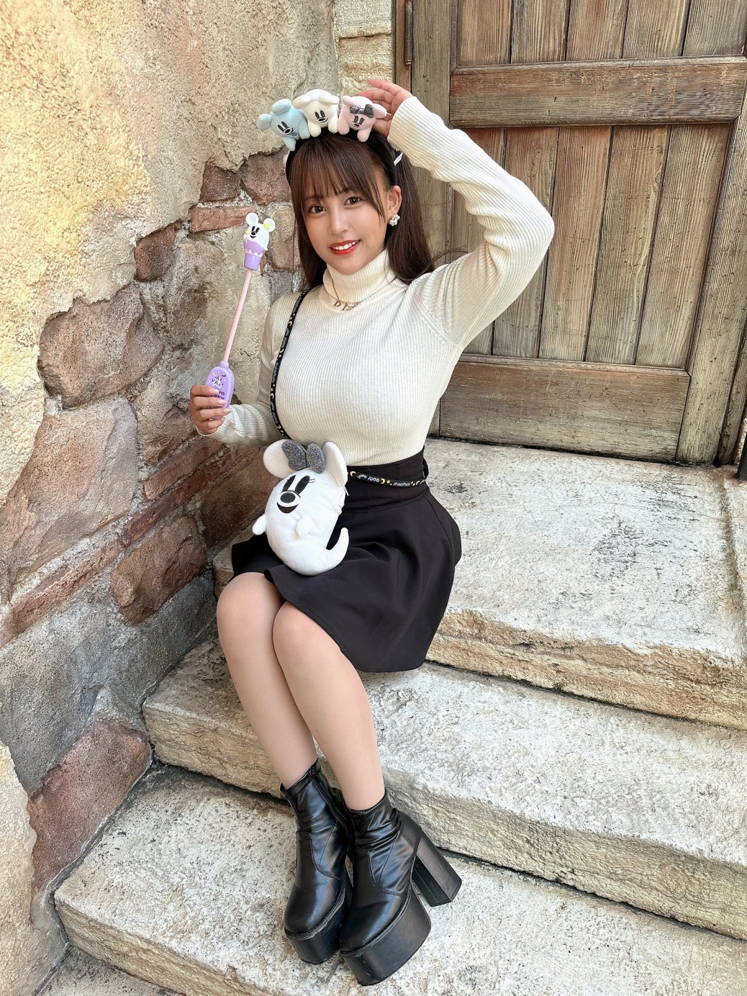 夕美紫苑 (夕美しおん,Yumi Shion)