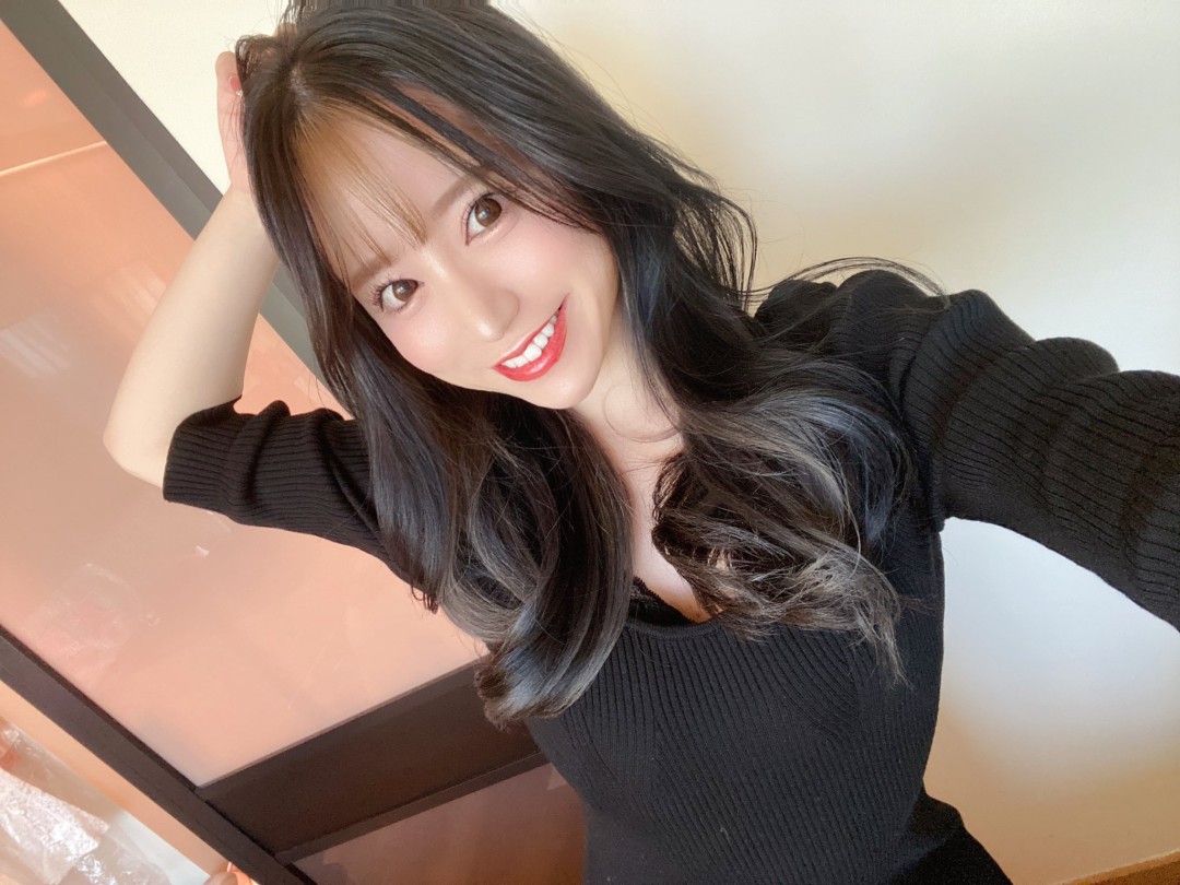 初美铃 (初美りん,Hatsumi Rin)