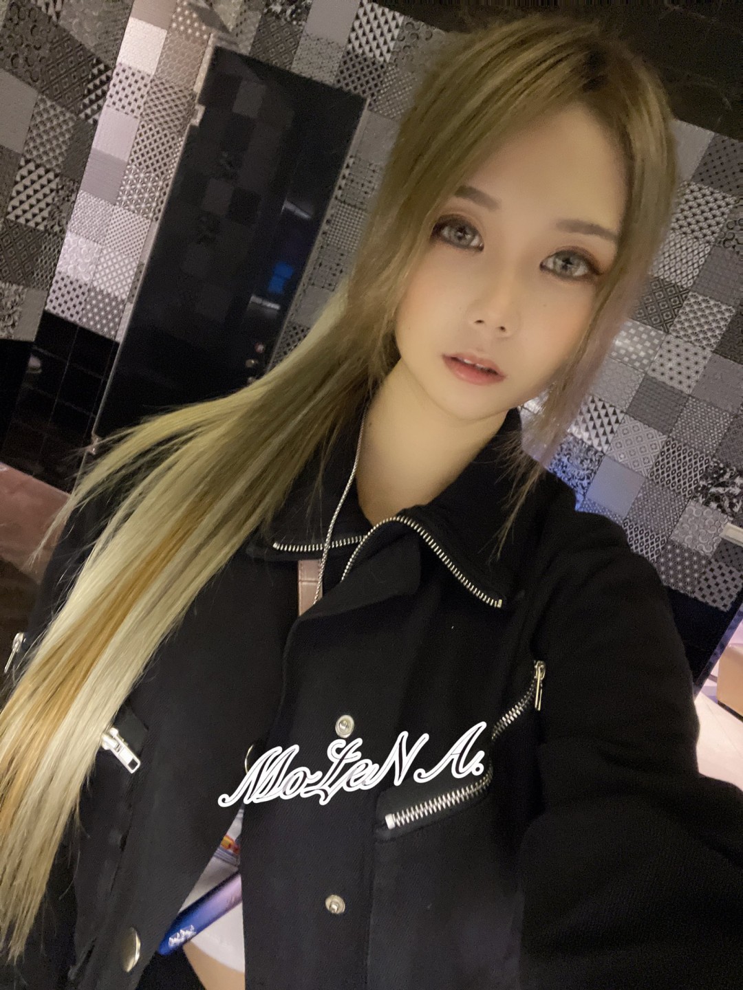 孟若羽 (Meng Ruoyu)