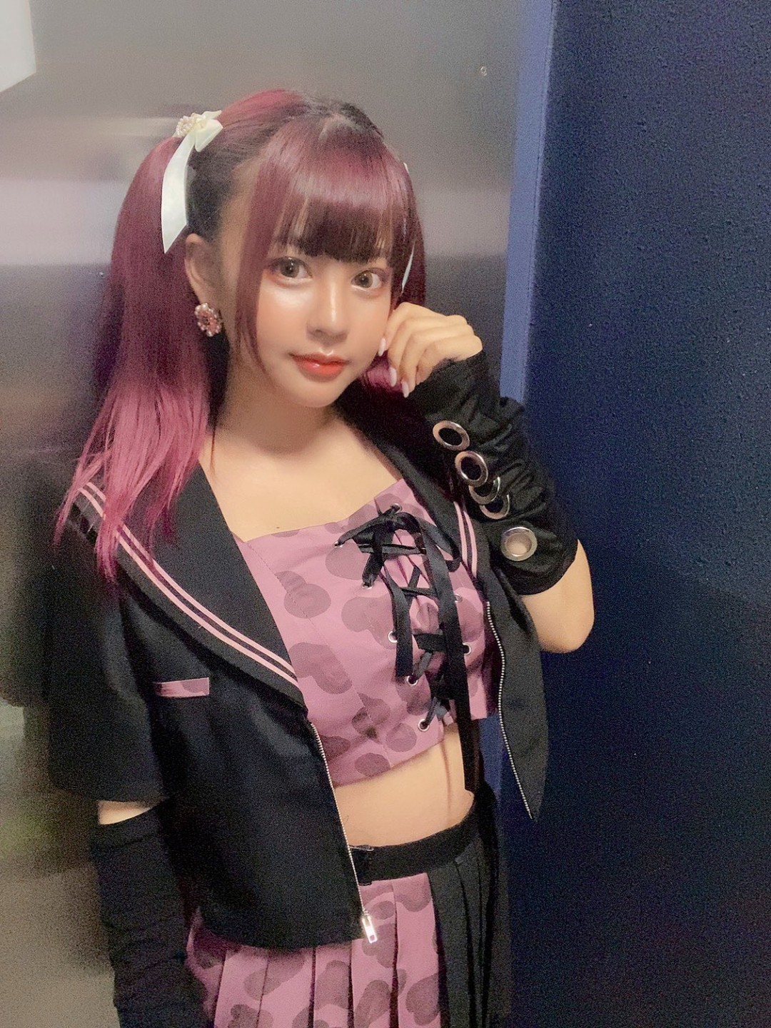 夕美紫苑 (夕美しおん,Yumi Shion)