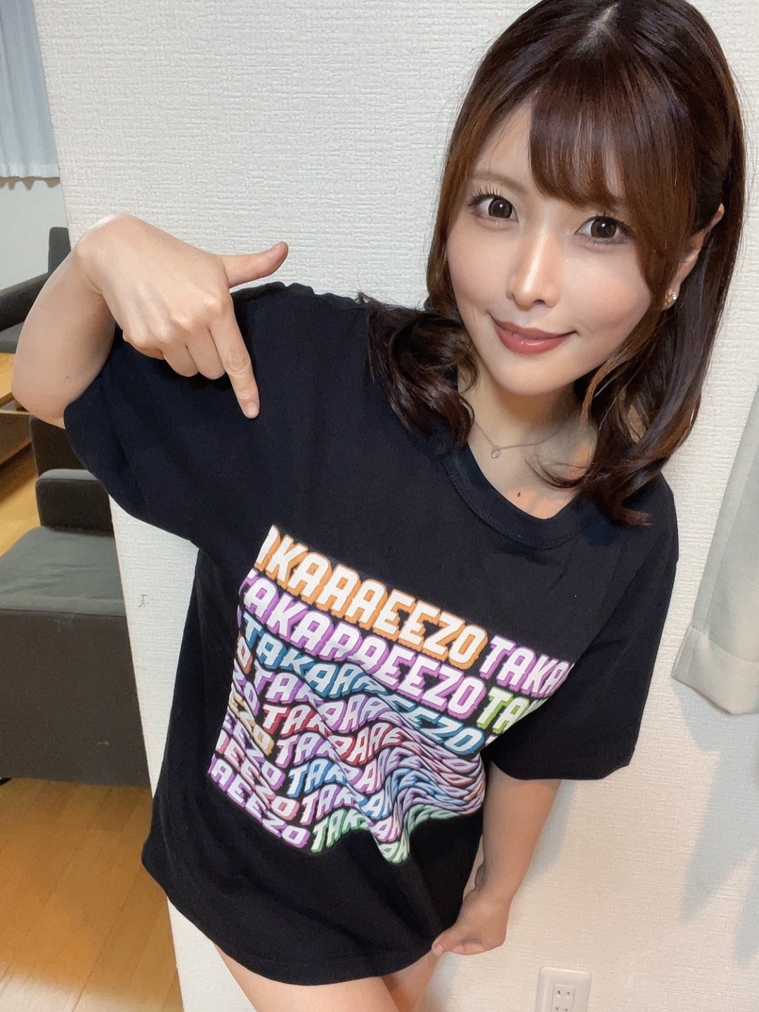 新村晶 (新村あかり,Niimura Akari)