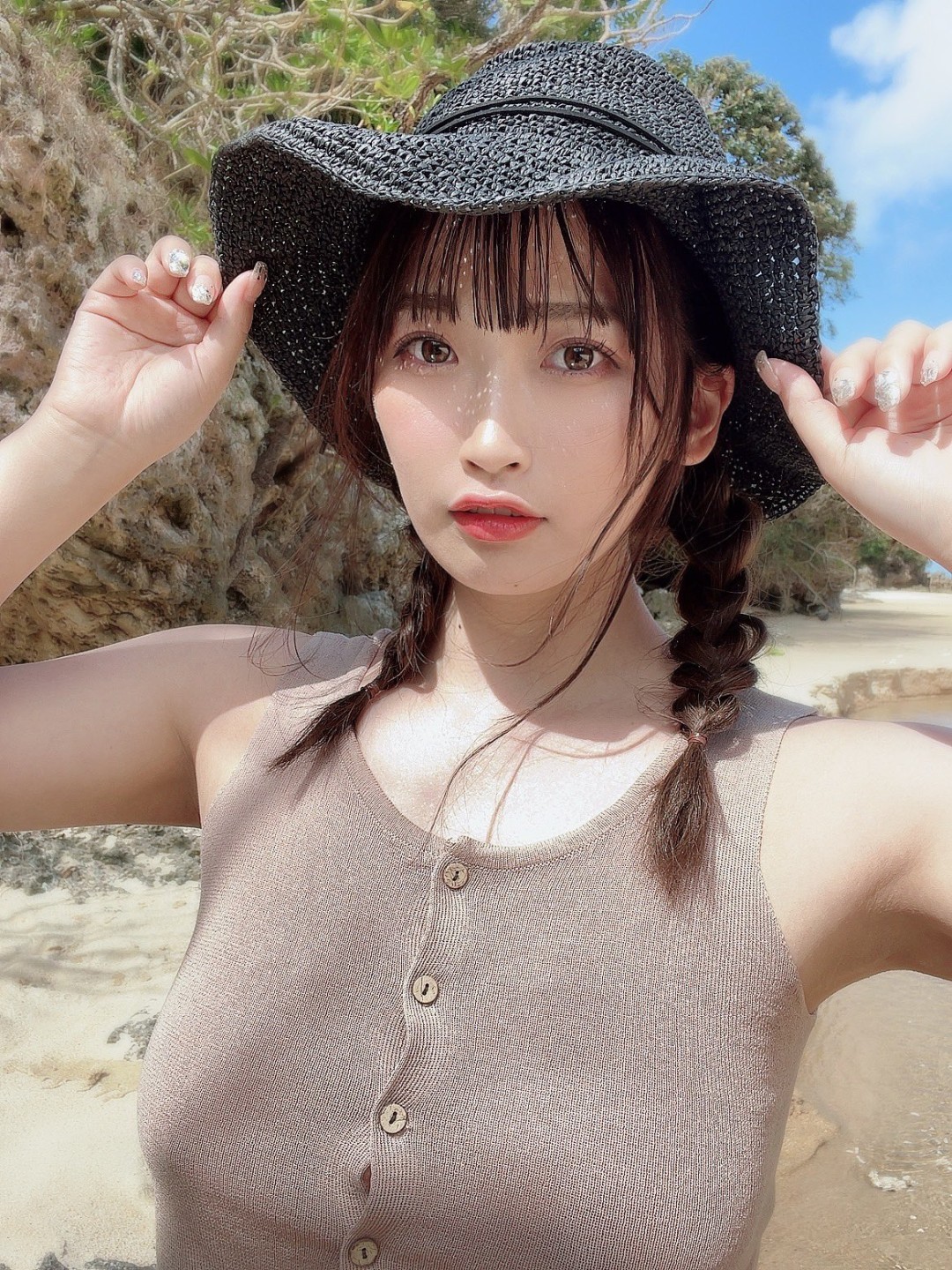 美园和花 (美園和花,Misono Waka)