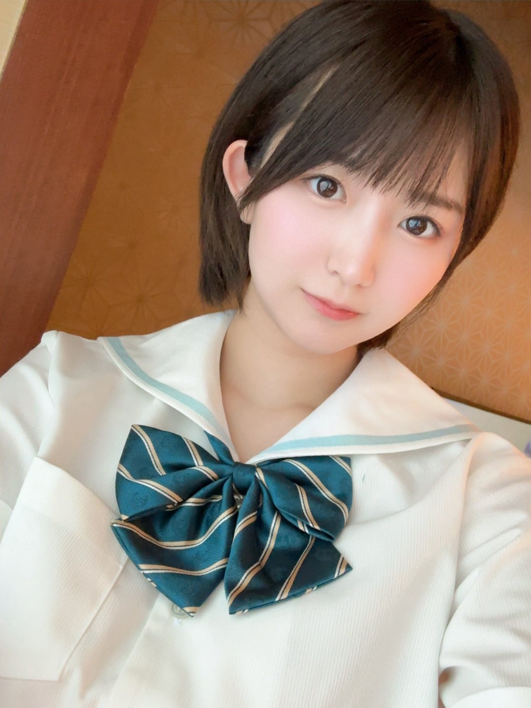 深田结梨 (深田結梨,Fukada Yuri)