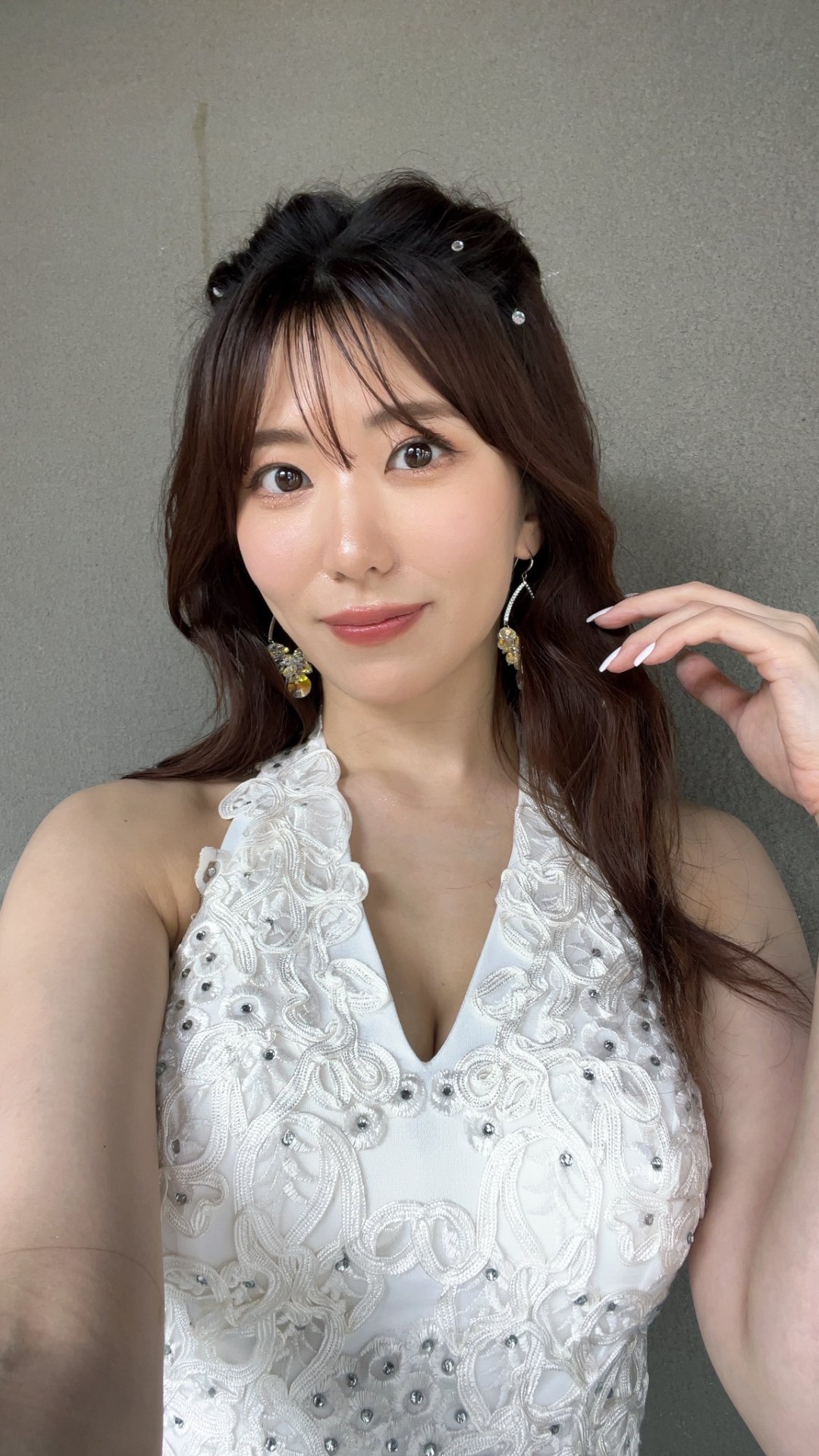 山岸逢花 (山岸あや花,Yamagishi Aika)