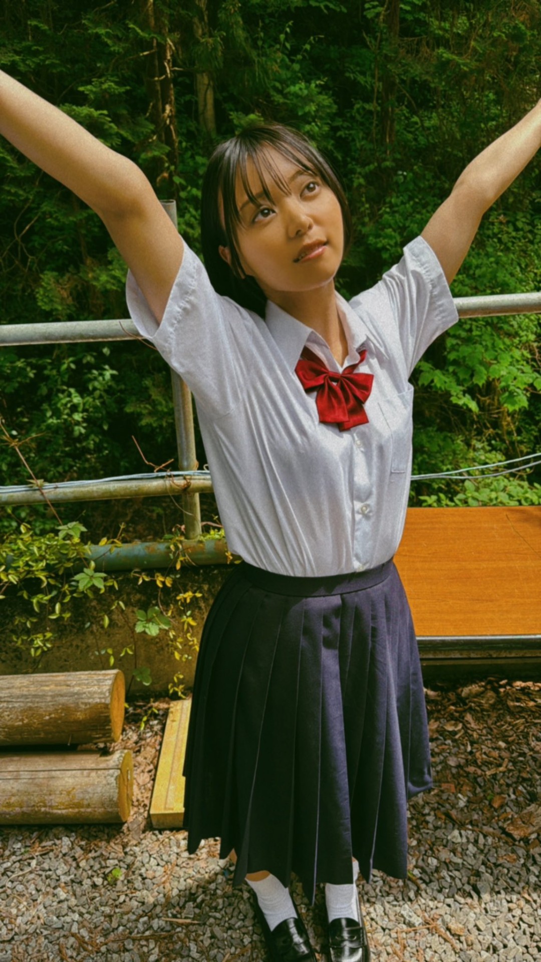 萌奈美铃 (もなみ鈴,Monami Suzu)