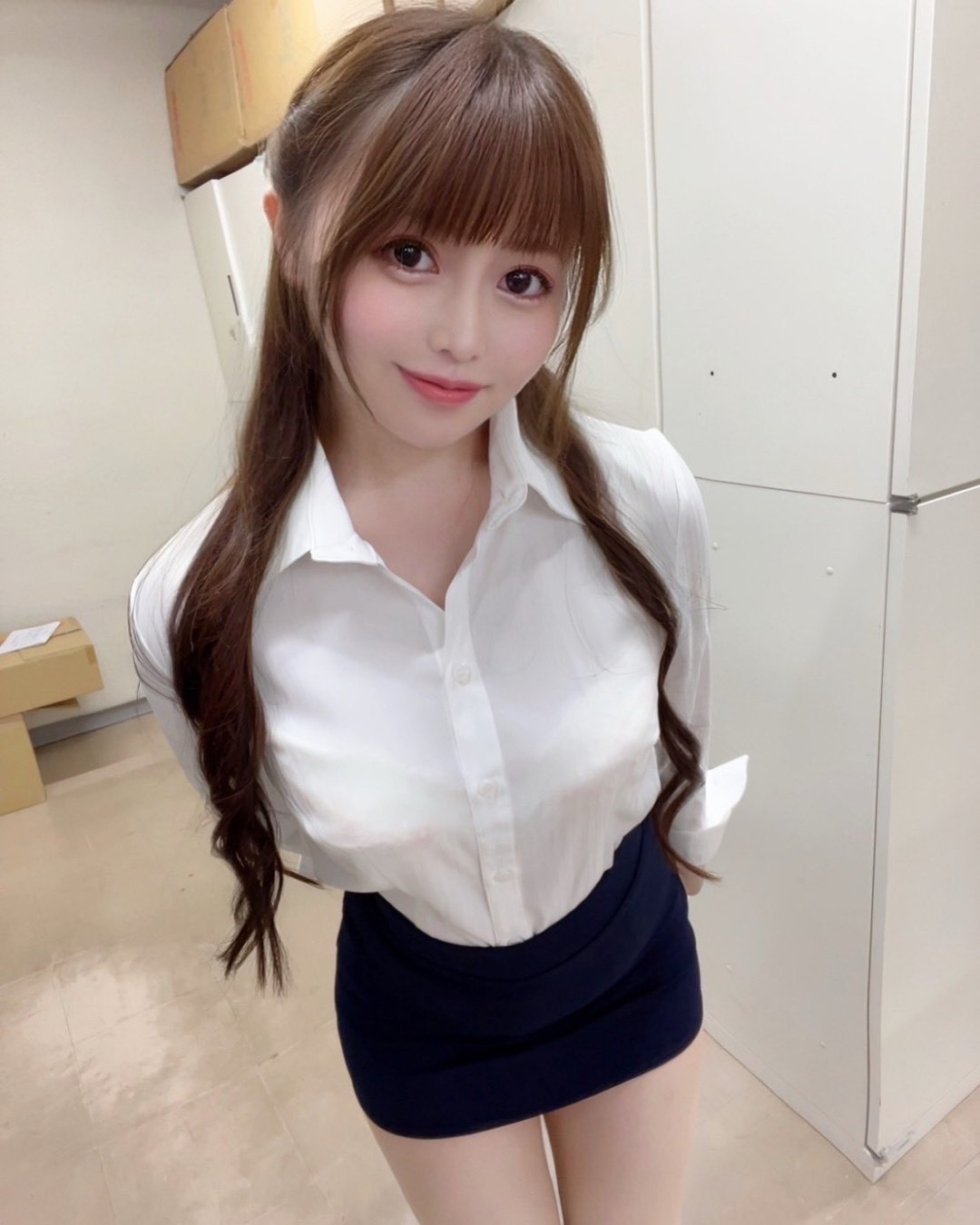 白浜美羽 (Miu Shirahama)