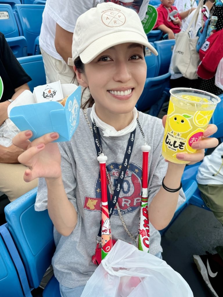 及川奈央 (Oikawa Nao)