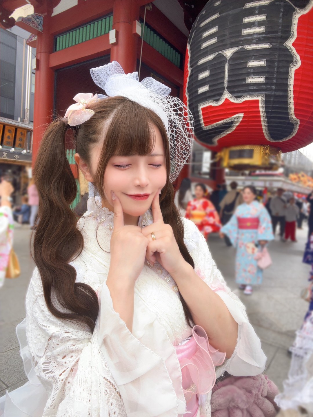 白浜美羽 (Miu Shirahama)