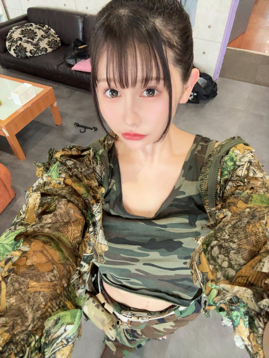 天音露娜 (天音るな,Amane Runa)