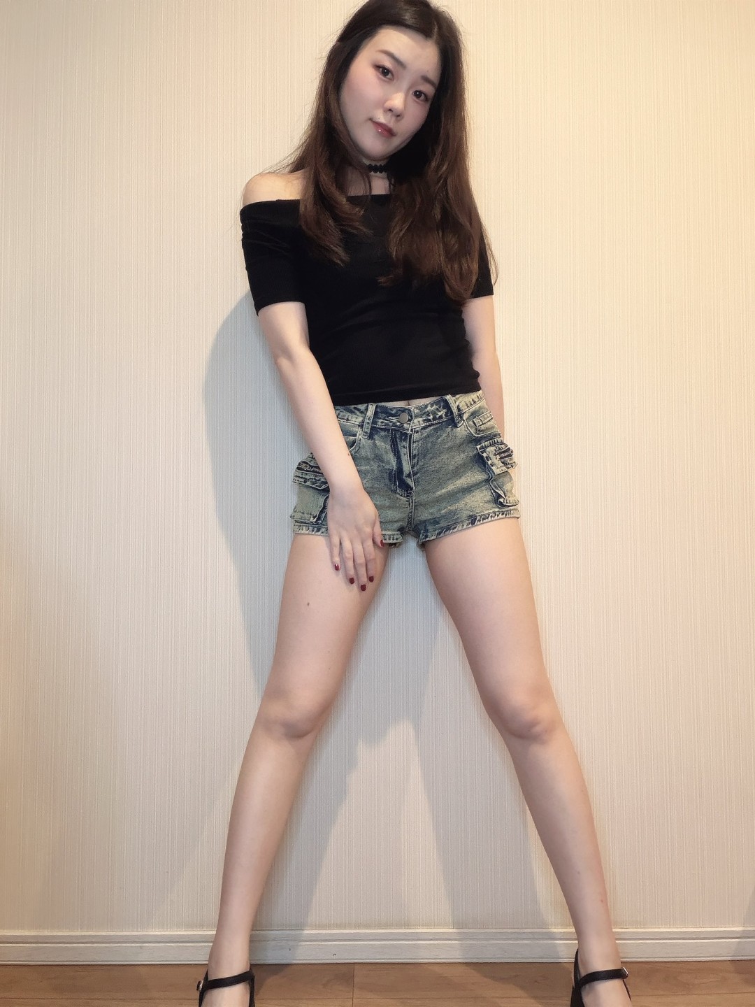 桃濑理央 (桃瀬理央,Momose Rio)