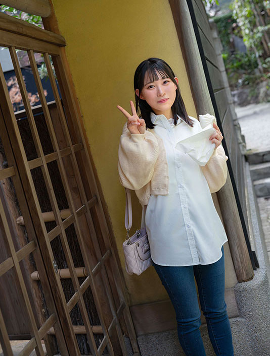 七濑穗香 (七瀬ほのか,Nanase Honoka)