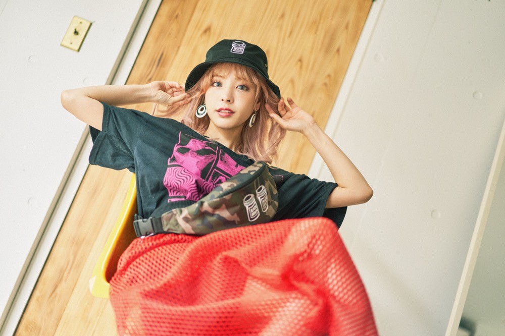 桃乃木香奈 (桃乃木かな,Kana Momonogi)