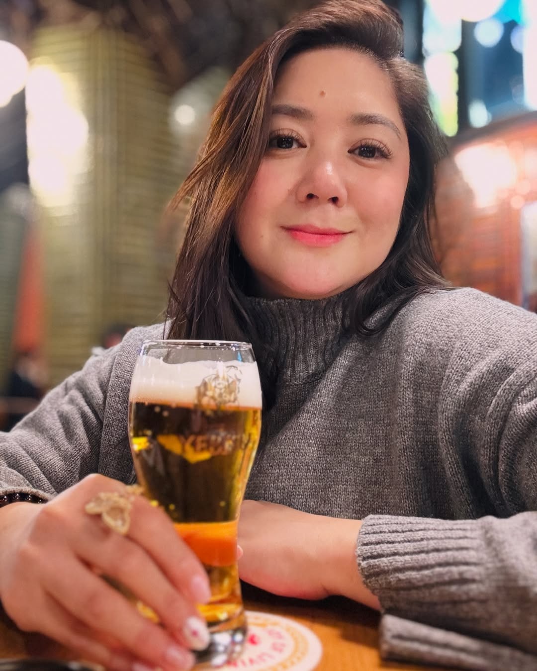 凯塔·桑托斯 (Katya Santos)
