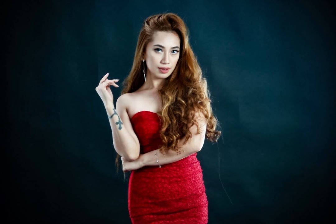 贝弗利·贝尼 (Beverly Benny)