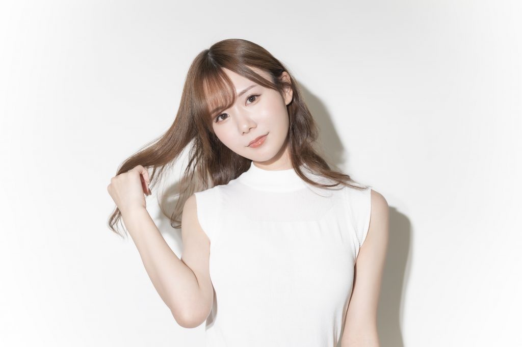 坂道美琉 (坂道みる,Sakamichi Miru)