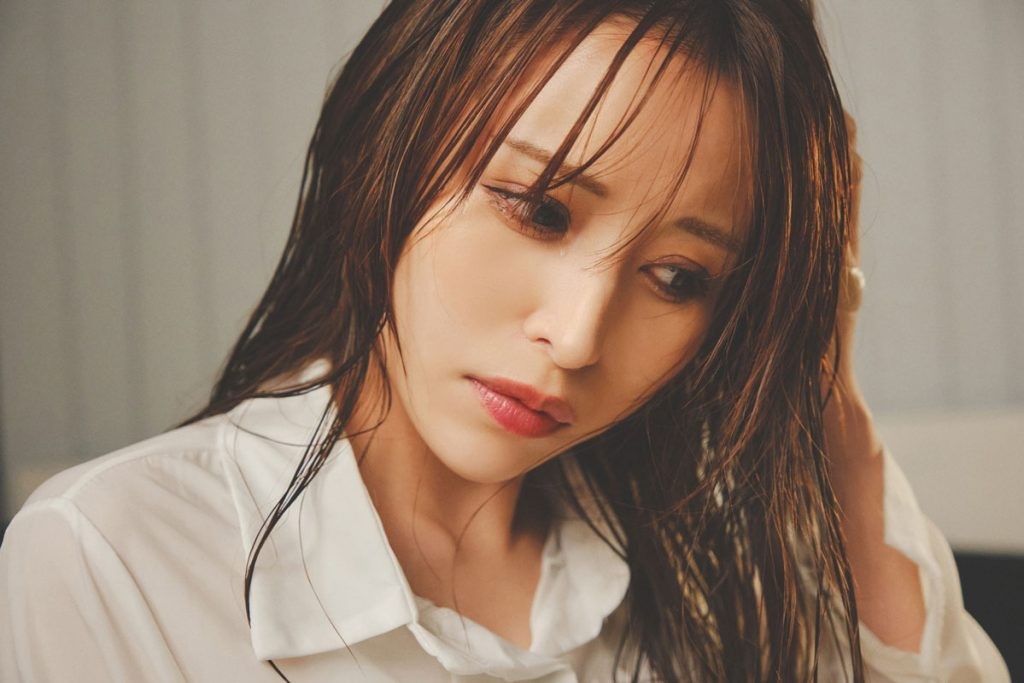 伊藤舞雪 (Ito Mayuki)