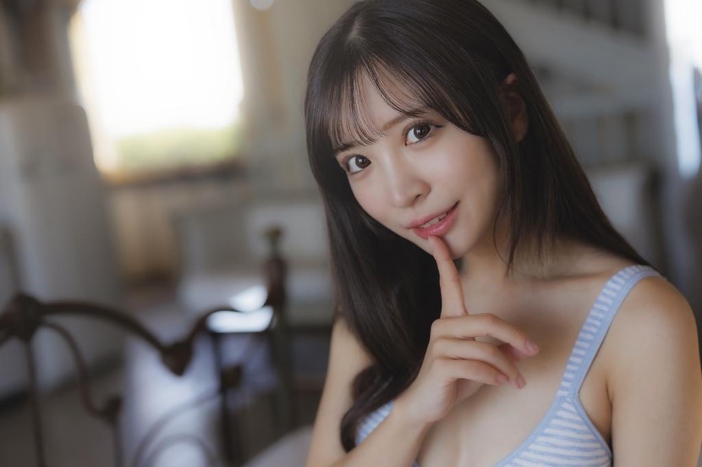 小那海绫 (小那海あや,Onami Aya)