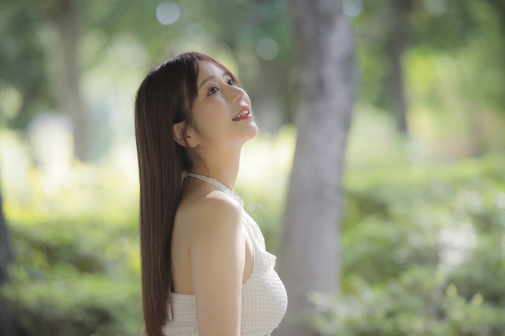 桃濑胡桃 (桃瀬くるみ,Momose Kurumi)