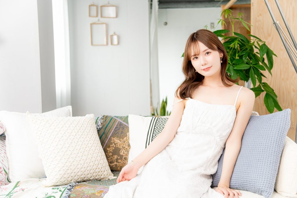 坂道美琉 (坂道みる,Sakamichi Miru)