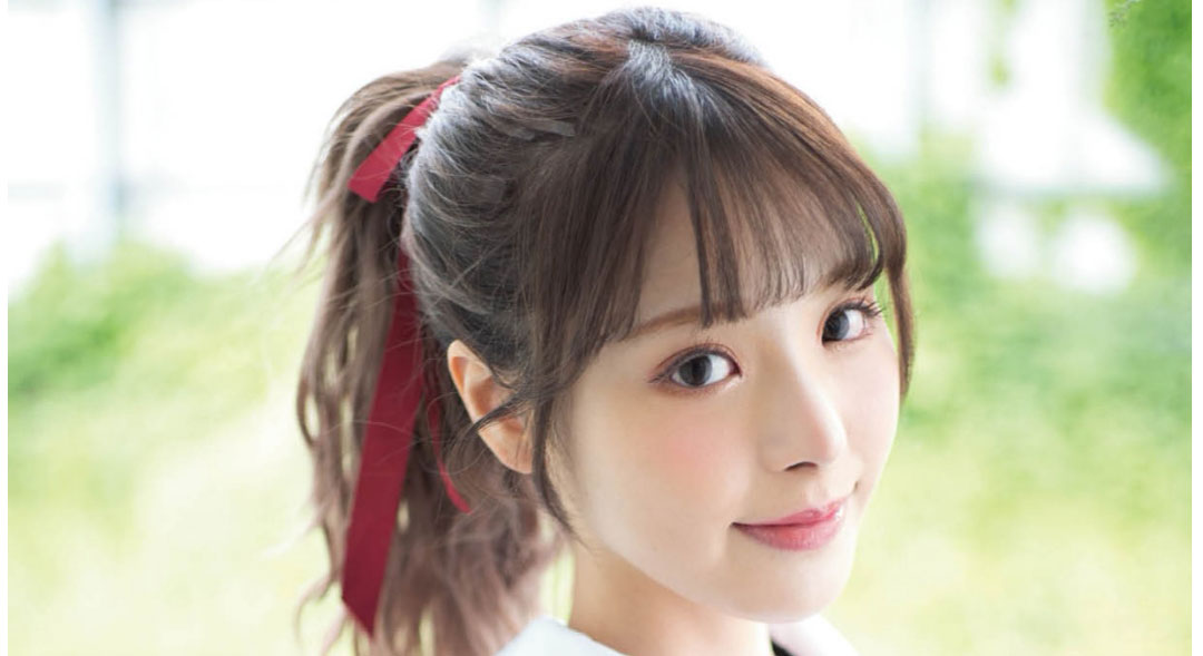 桃乃木香奈 (桃乃木かな,Kana Momonogi)