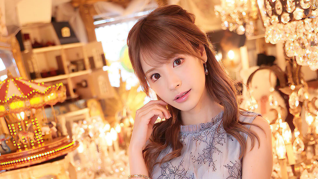 桃乃木香奈 (桃乃木かな,Kana Momonogi)