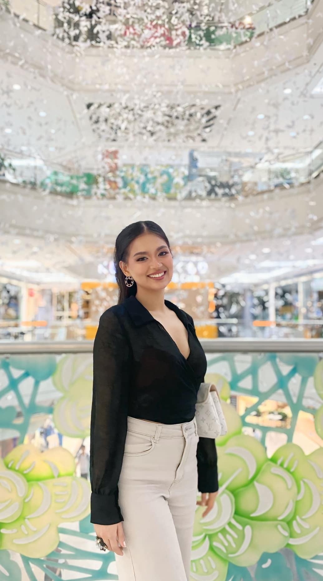 安吉拉·莫雷纳 (Angela Morena)