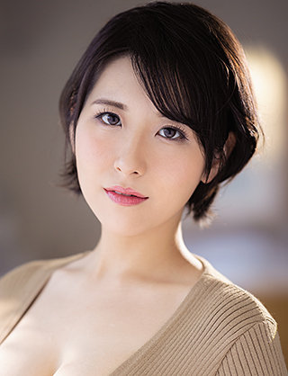 長谷川茉優